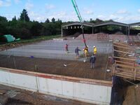 Gegossene Decke mit Metallarmierung
